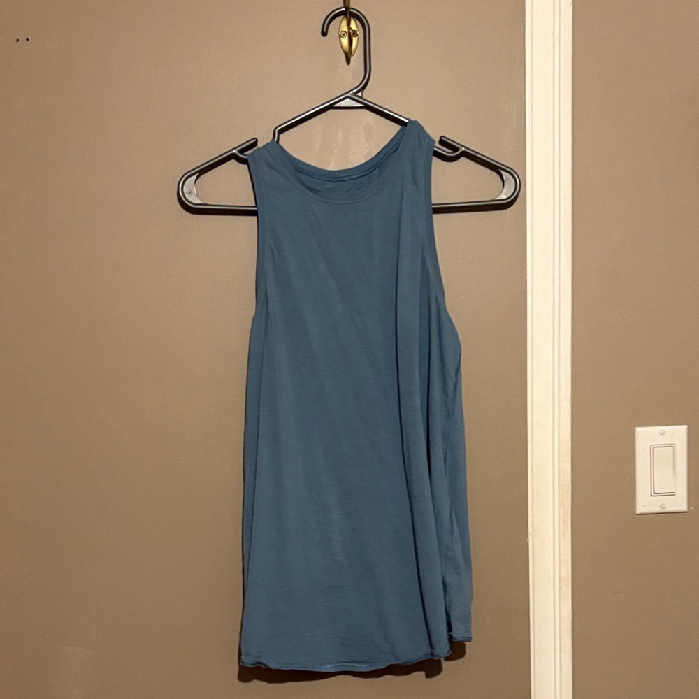 FLAW Lululemon Blue Sleeveless Women's Adjustable tie back Top FLAW